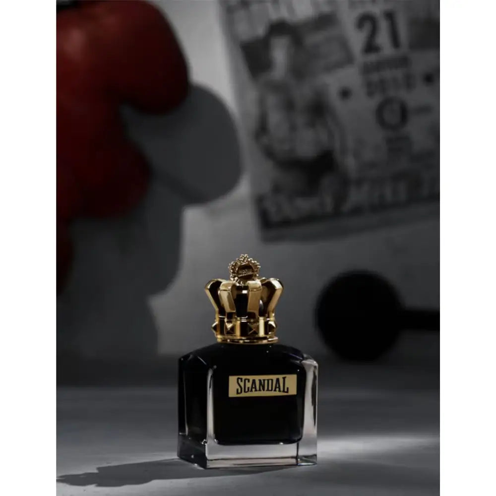 Jean Paul gaultier scandal le parfum - Diseñador